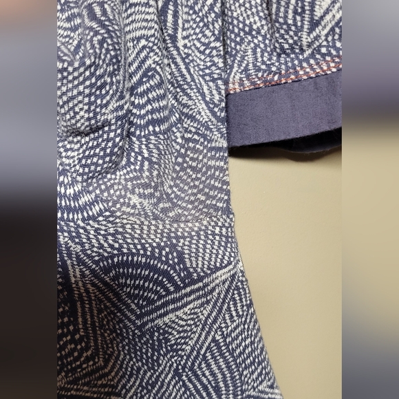 White Stuff UK10orUS6 navy and white star pattern 1/2 button-down pocketed dress - Picture 4 of 7